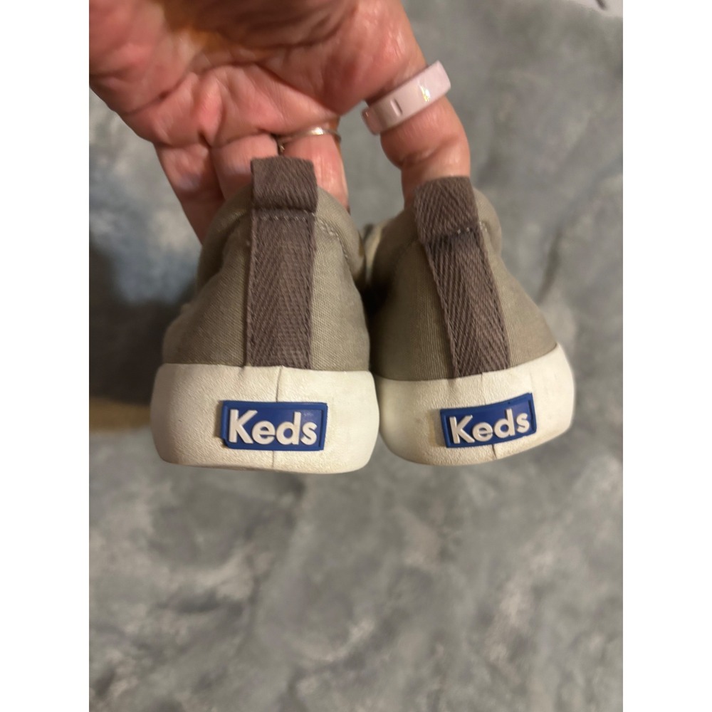 Keds Chillax Taupe Gray Canvas Slip On Sneakers WF65960 Womens 8.5 - Picture 3 of 5